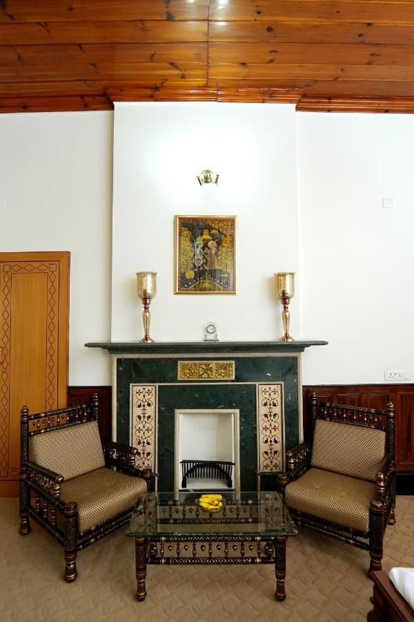 Bed and Breakfast The Edgeworth Shimla Exterior foto